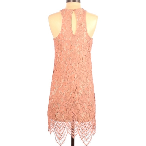 Small Petite Express peach pink lace flapper boho sleeveless dress. - Picture 2 of 6